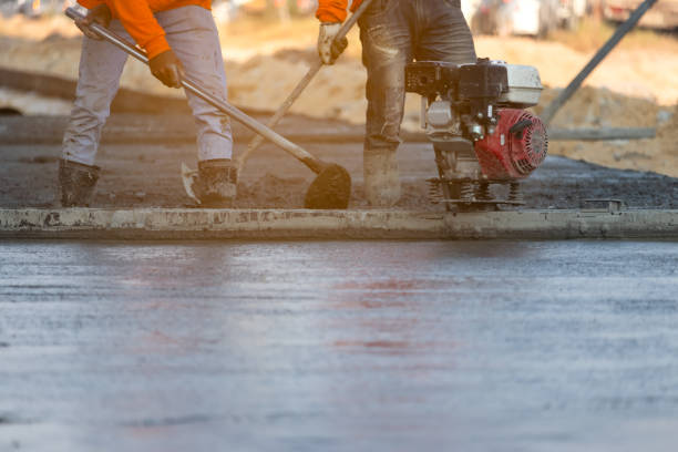 Best Concrete Sidewalk Installation  in Palmyra, MO